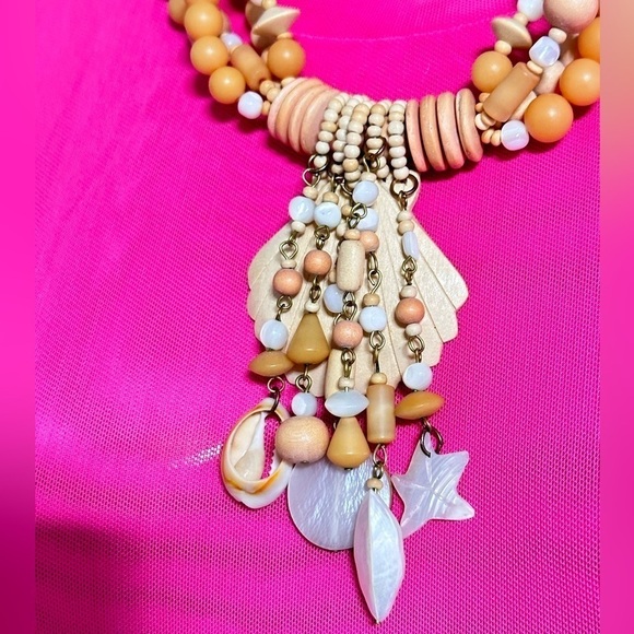 ASSEMBLAGE ART Necklace Beach Shells & Wooden Beads Multi Strand dangles 5348 O - Picture 12 of 12
